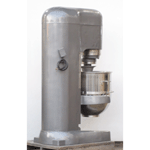 Hobart V1401 Mixer 140 Qt, , Bowl And 2 Attachments Included, Used Excellent Condition image 2