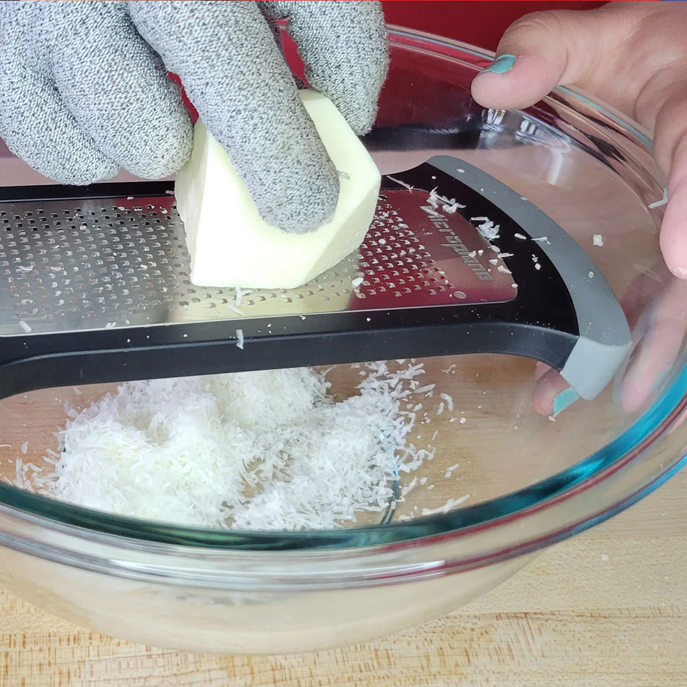 Microplane Fine Mixing Bowl Grater image 4