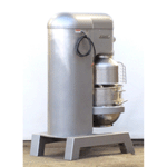 Hobart P660 60 Qt Pizza Mixer, Bowl and 2 Attachments Used Excellent Condition image 1