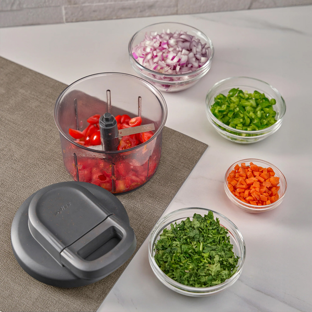 Zyliss Easy Pull Food Chopper & Processor image 3