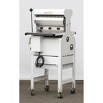 Oliver 777NT Bread Slicer 7/16" Cut, Used Excellent Condition image 1