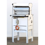 Oliver 777 Bread Slicer 1/2" Cut, Used Excellent Condition image 1