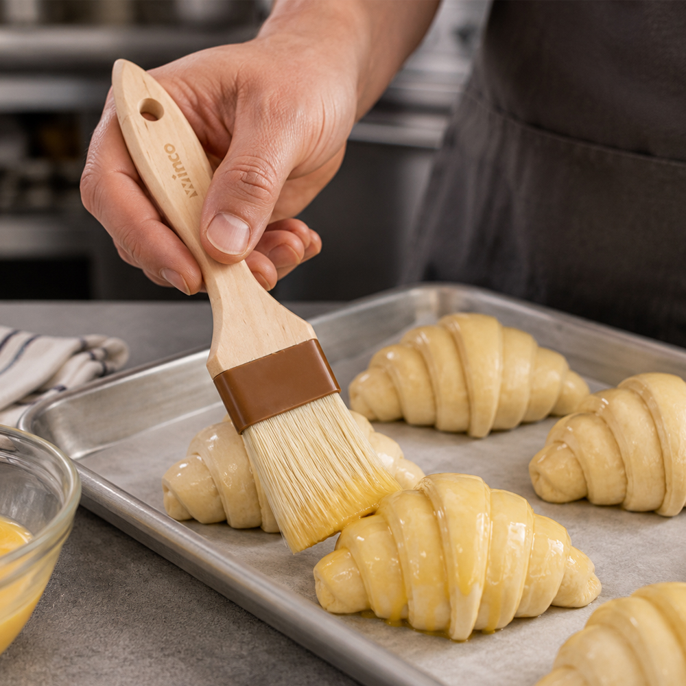 Winco Pastry Brush, 2" Wide image 1
