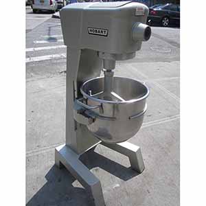 Hobart 30 Quart Mixer Model D-300 Used Great Condition image 1