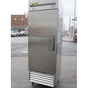 True Solid Door Refrigerator T-23, Excellent Condition image 1