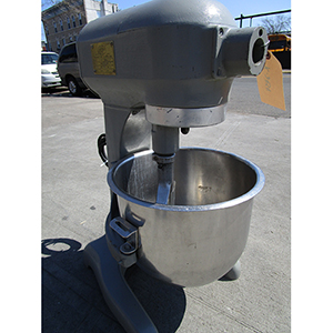 Hobart 20 Quart Mixer A200, Great Condition image 2