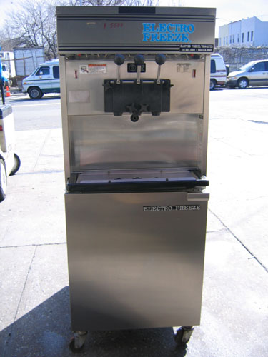 Electro Freeze - Twin Serve Twist Ice Cream Machine - USED