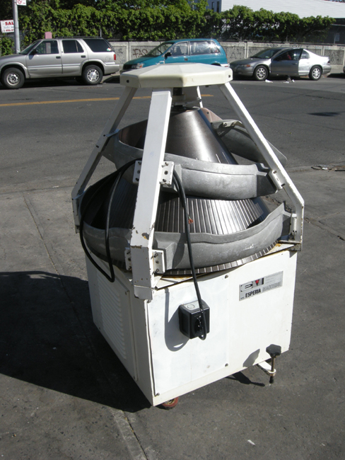 Esperia Conical Bread rounder Used Good Condition
