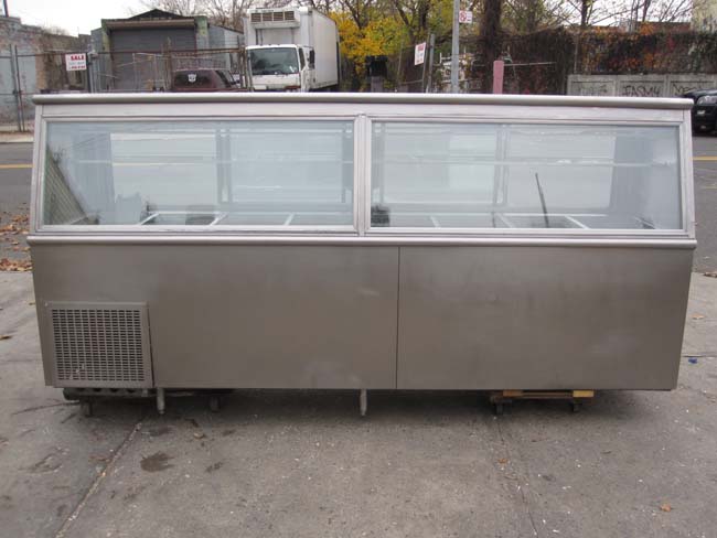 Carts International Enclosed Refrigerated Salad Show Case (Used Condition)