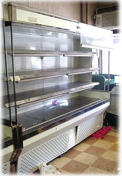 Custom Cool Self-Service Upright Merchandiser - CustomCool GC96SC - USED