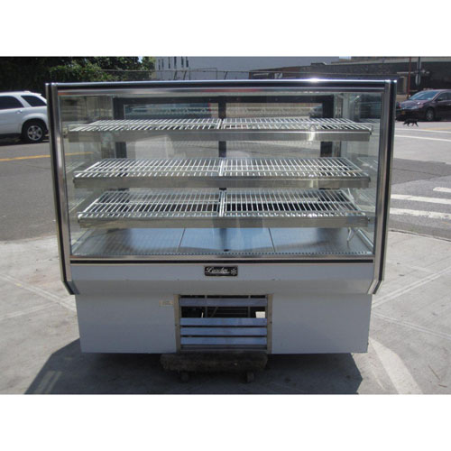 Leader Refrigerated Bakery Case Model # HBK57 S/C Used Very Good Condition