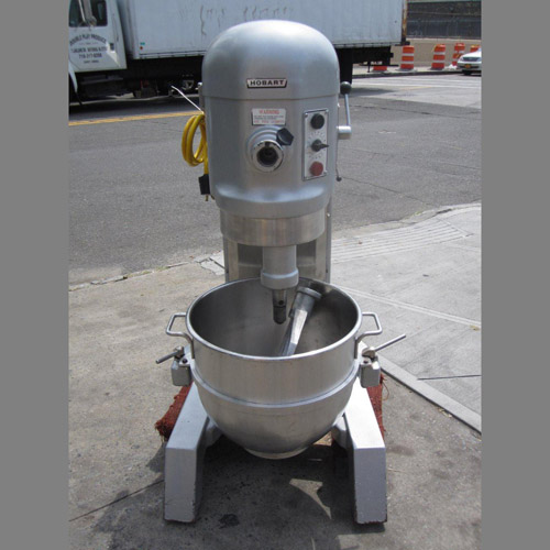 Hobart 60 Qt Mixer Model H600T Used With Auto Bowl Lift Very Good