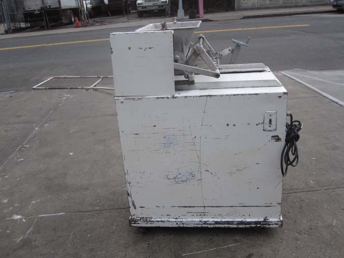 Rhodes Automatic Kook - E - king Cookie Machine Used Good Condition