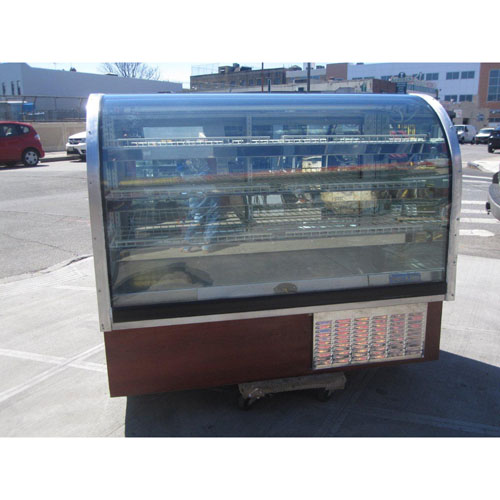 Marc Refrigerated Display Case Model # BCR-59 Used Very Good Condition