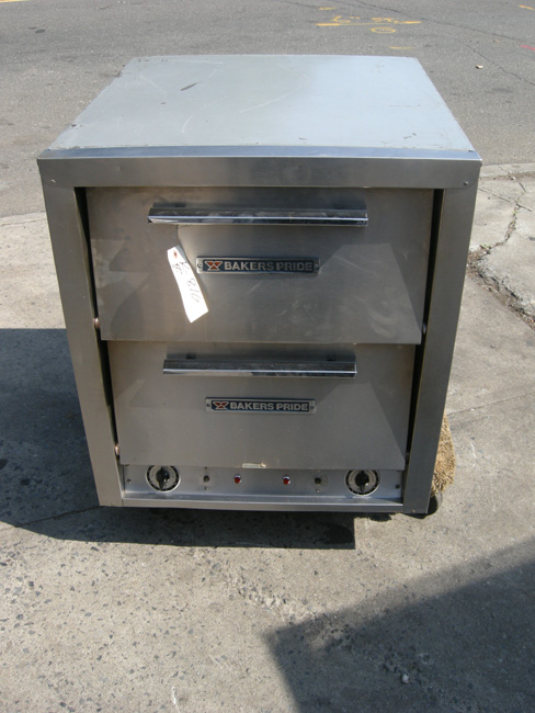 Bakers Pride Electric Countertop Pizza Oven - Bakers Pride P44S-BL - USED