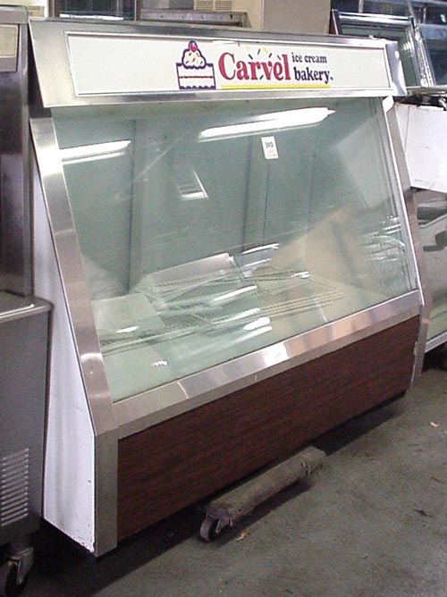 Kelvinator 5 Feet Refrigerated Showcase - Ice Cream Display Freezer - Kelvinator - USED