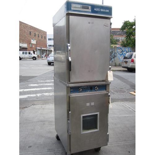 Alto Shaam Slow Cook & Hold Oven model 1000-TH/III Stacked on 1000-TH-II - Used Excellent condition