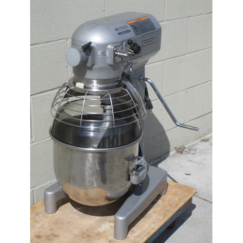 Hobart 20 Qt Mixer with Guard model A200 - Used excellent condition