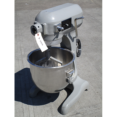 Hobart 20 Quart Mixer A200, Great Condition