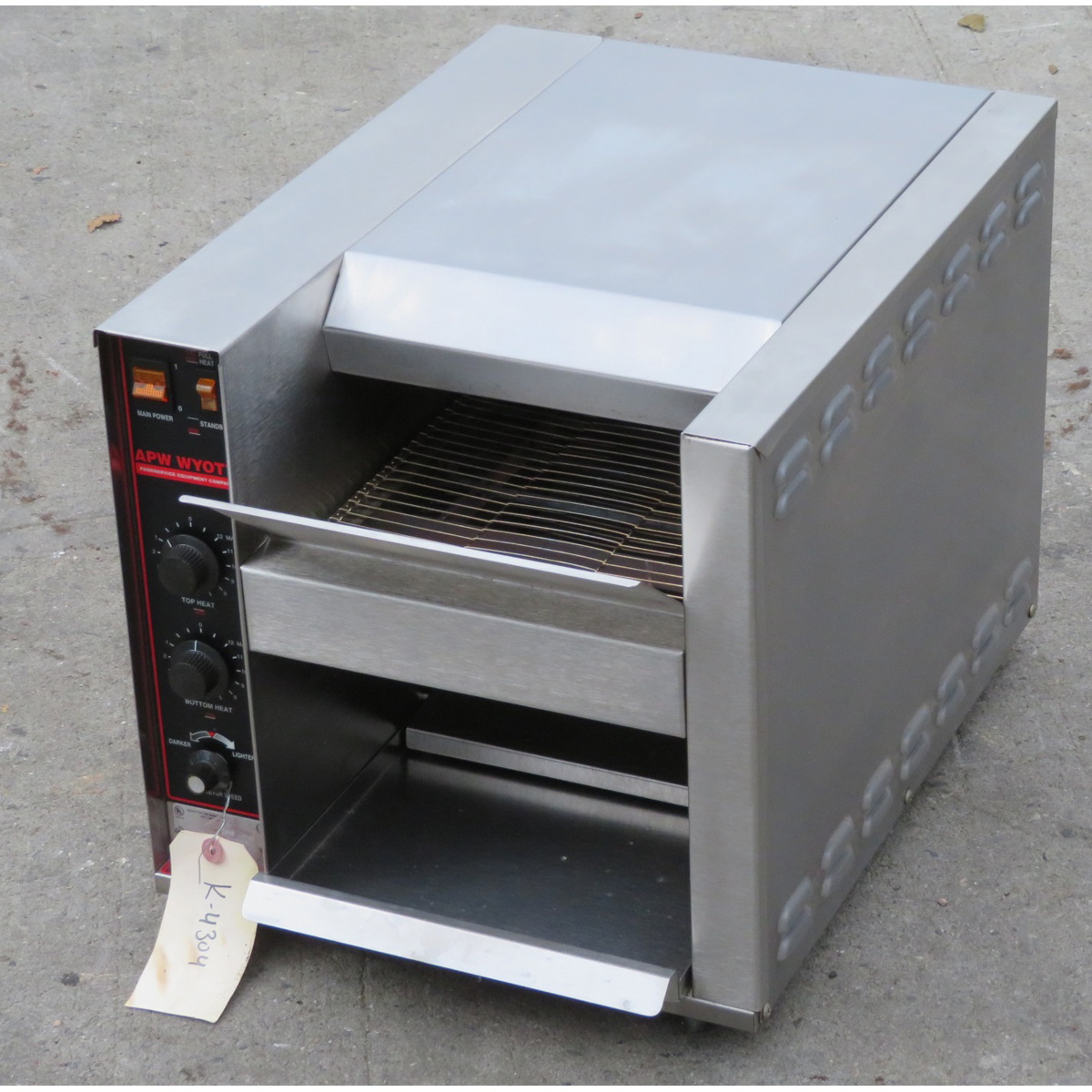 APW Wyott AT-10 Conveyor Toaster, Used Excellent Condition