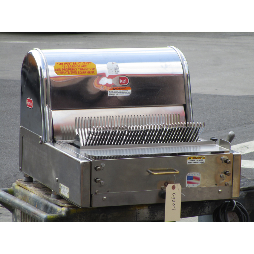 BERKEL BREAD SLICER MB 7/16 (no stickers) - Gillette Restaurant Equipment