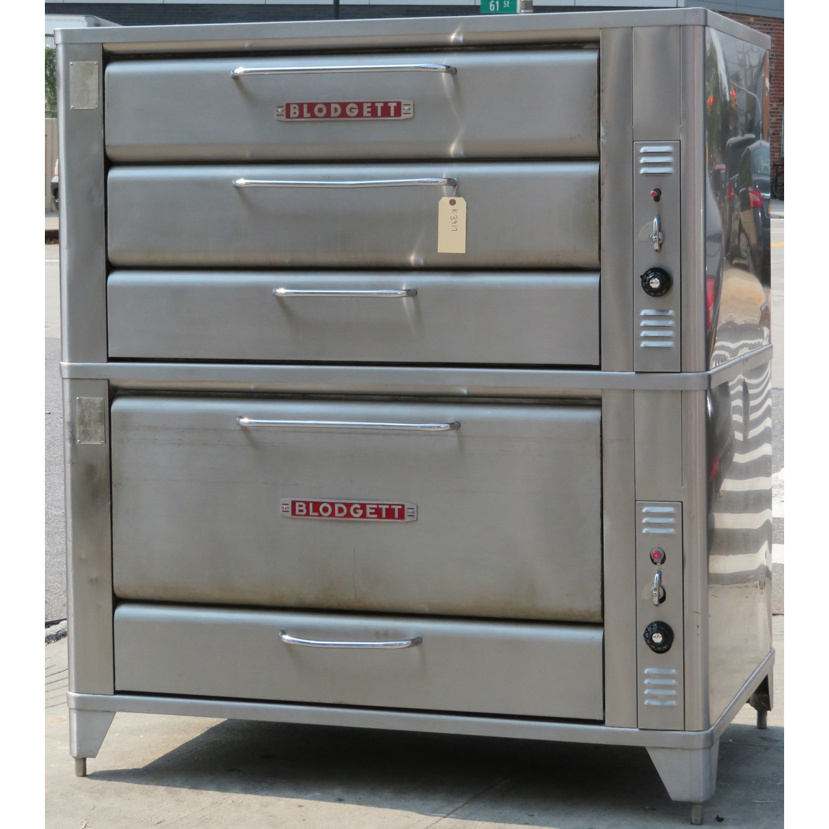 Blodgett 981/966 Double Deck Natural Gas Oven, Used Very Good Condition