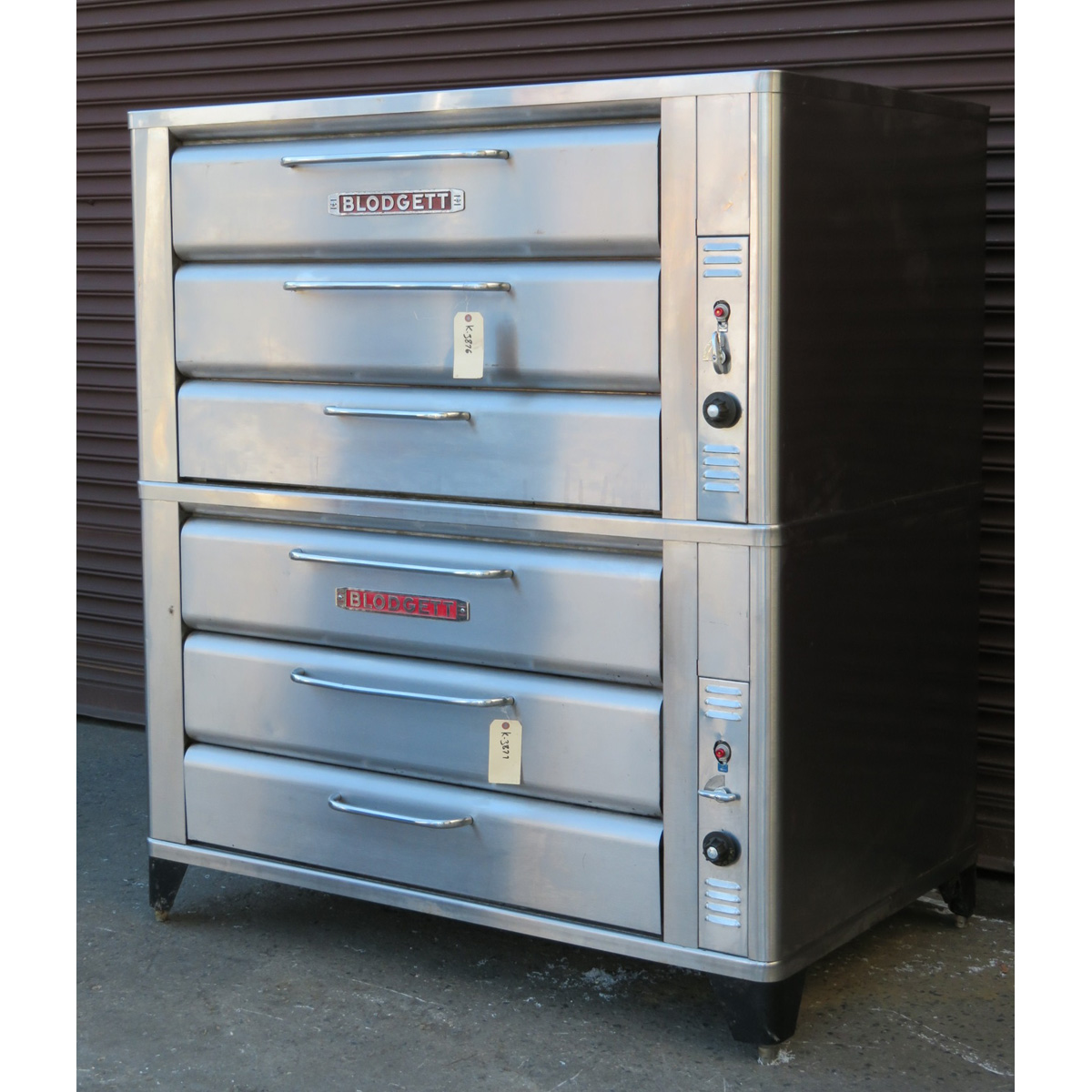 Blodgett 981/981 Double Deck Natural Gas Oven, Used Good Condition Used