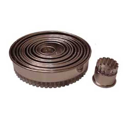 Round Fluted Cutters, Set of 12