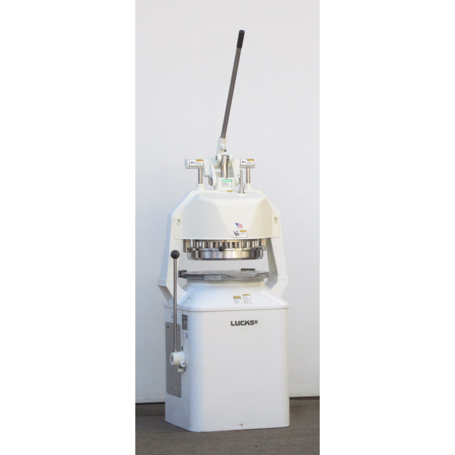 Dutchess JN-3 36 Part Semi-Automatic Divider Rounder, Used Excellent Condition