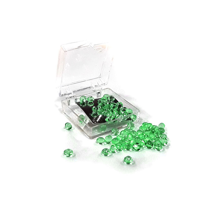 Edible Emerald Diamond Studs 4mm (65 Pieces)