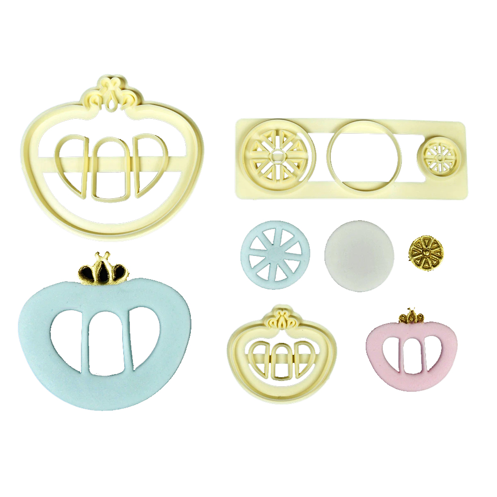 FMM Sugarcraft Princess Carriage, Set of 2