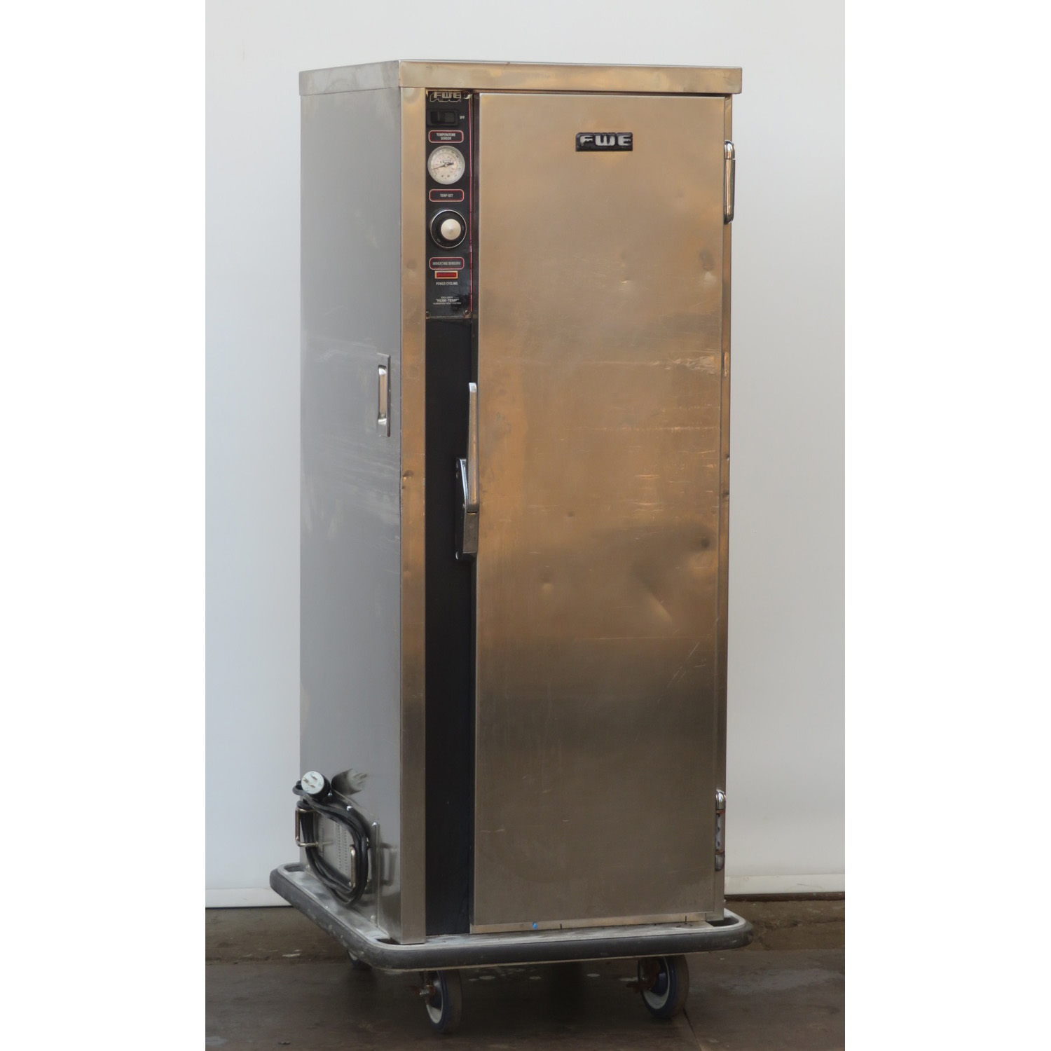FWE PS-1220-15 Full Height Insulated Mobile Heated Cabinet, Used Excellent Condition