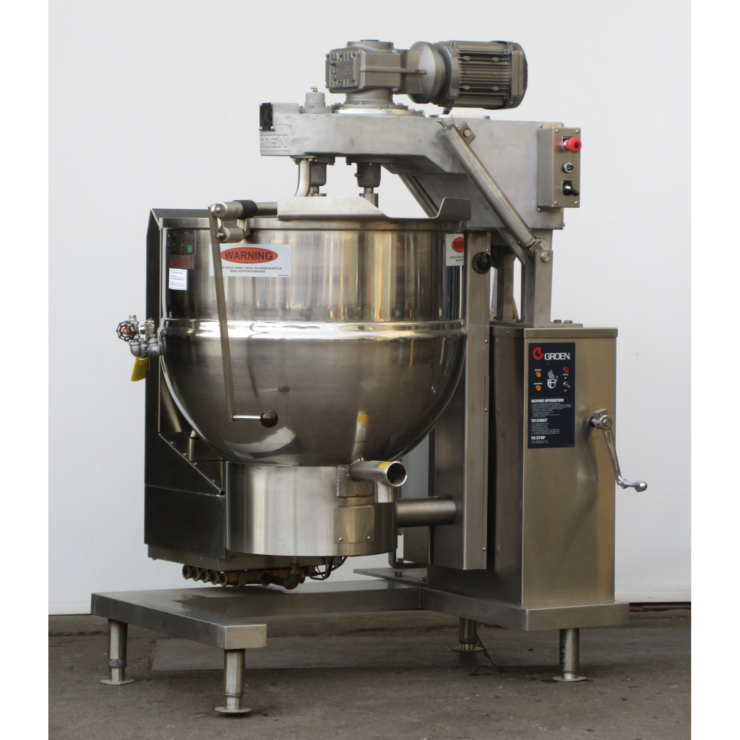 Groen DHT60-INA/2 60 Gallon Tilt Kettle, With Tilt-out Twin Shaft Scraper Mixer, Brand New
