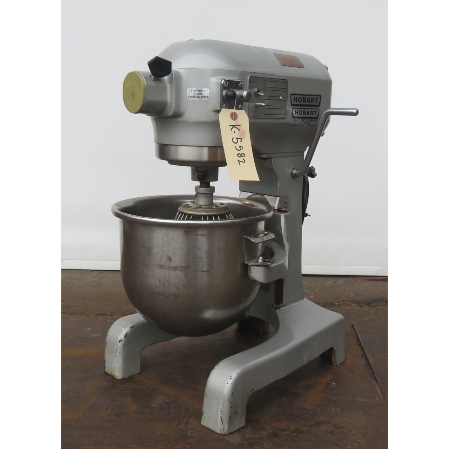 Hobart 12 Quart A120 Mixer, Used Excellent Condition