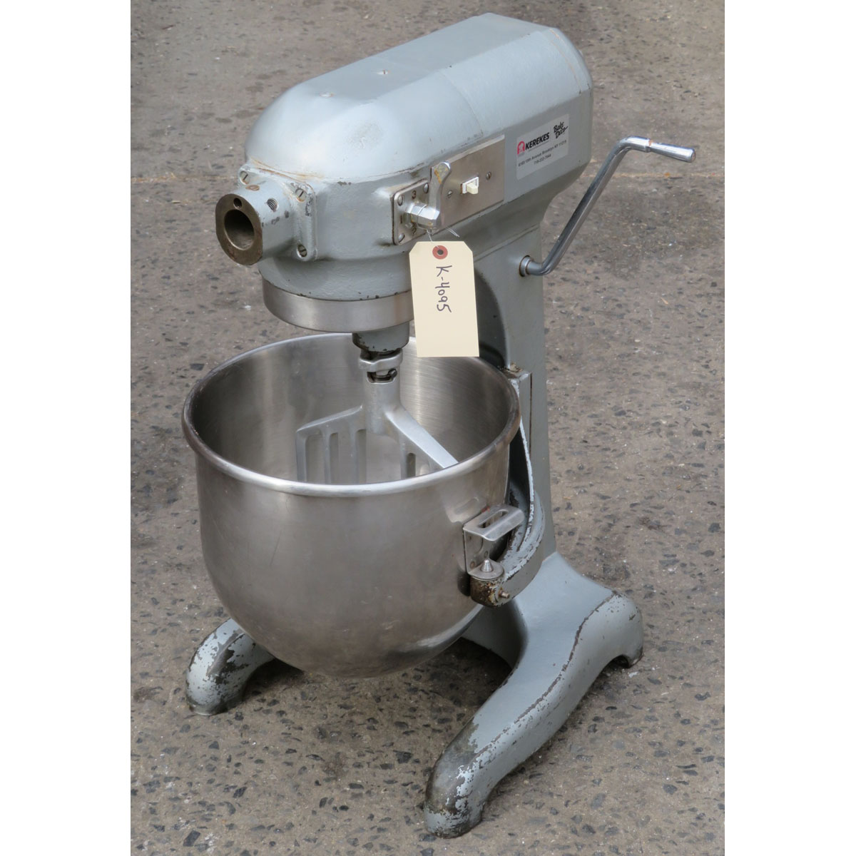 Hobart 20 Quart A200 Mixer, Used Excellent Condition