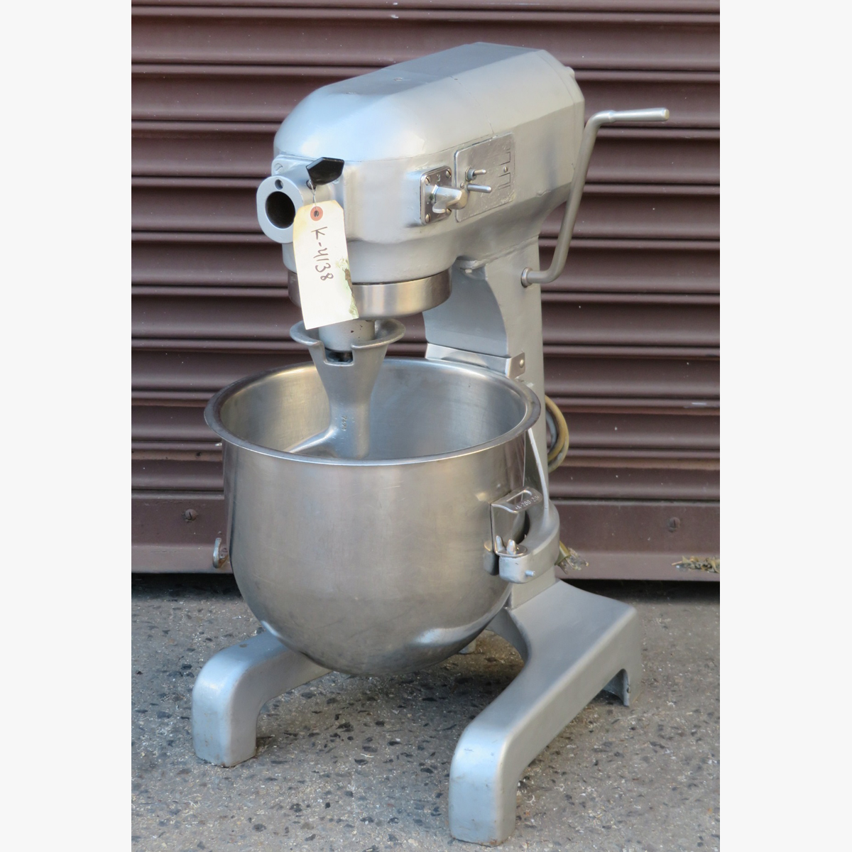 Hobart 20 Quart A200 Mixer, Used Excellent Condition