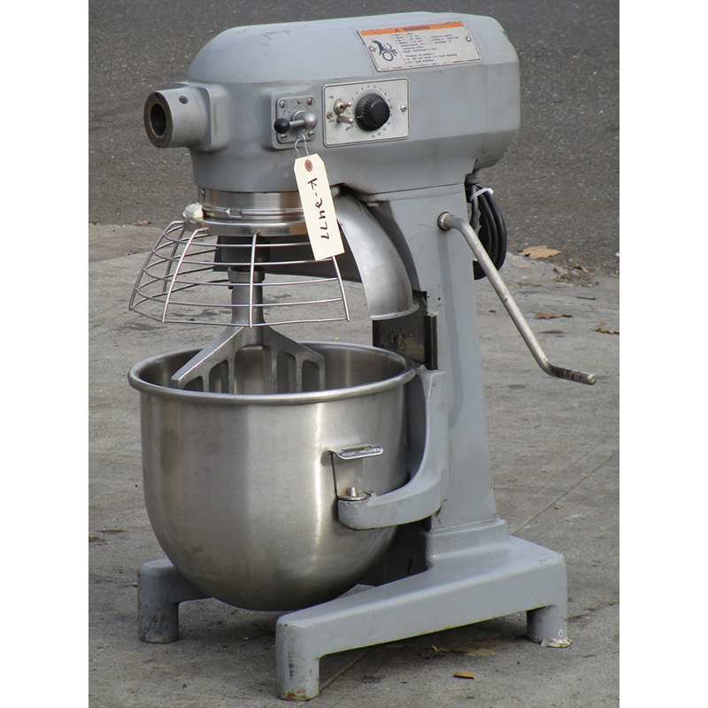 Hobart 20 Quart Mixer A200, Great Condition