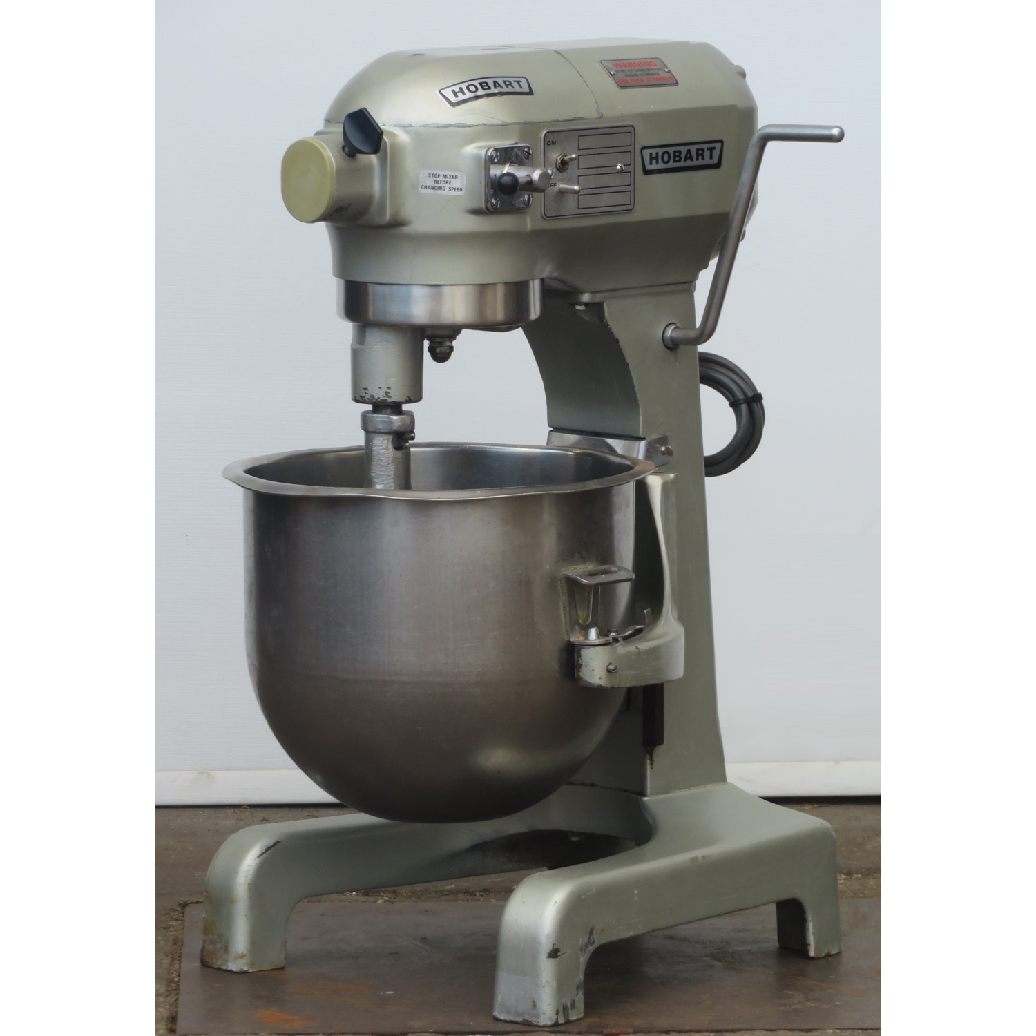 Hobart 20 Quart Mixer A200, Used Great Condition