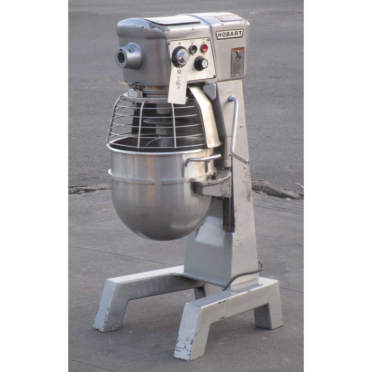 Hobart 30 Quart D300T Mixer with Timer, Great Condition Used Equipment