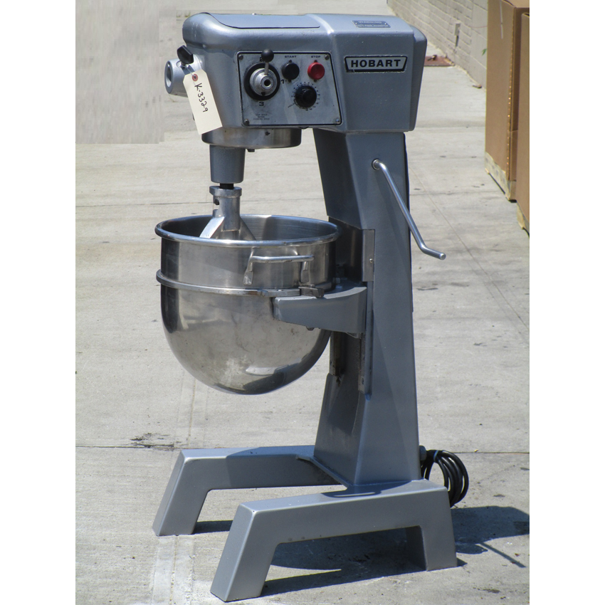 Hobart 30 Quart Mixer D300T with Timer, Excellent Condition Used