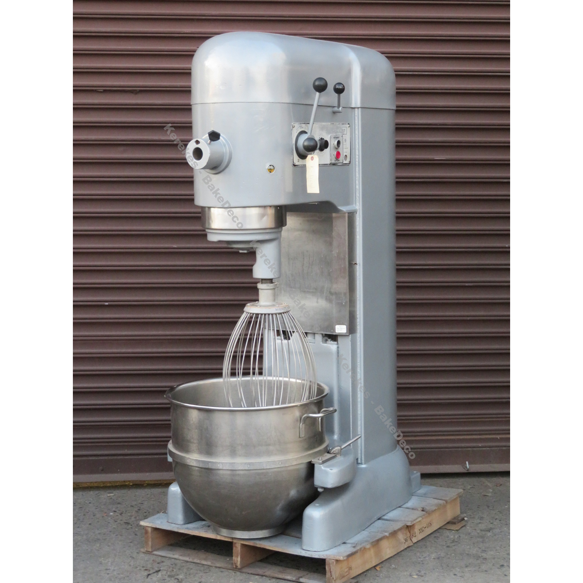 Hobart 80 Quart M802 Mixer with Attachment Hub, Single Phase, Used Excellent Condition