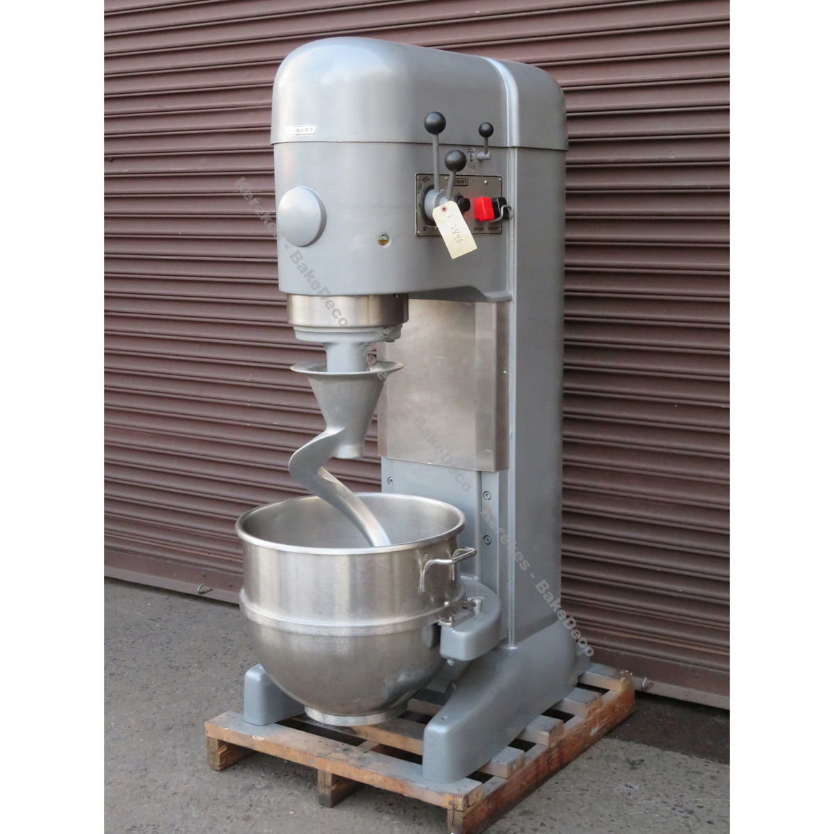 Hobart 80 Quart M802 Mixer, Used Great Condition