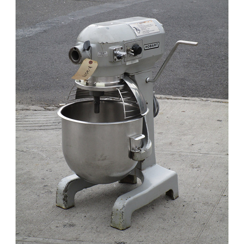 Hobart A200T 20 Quart Mixer with Timer and Bowl Guard, Great Condition