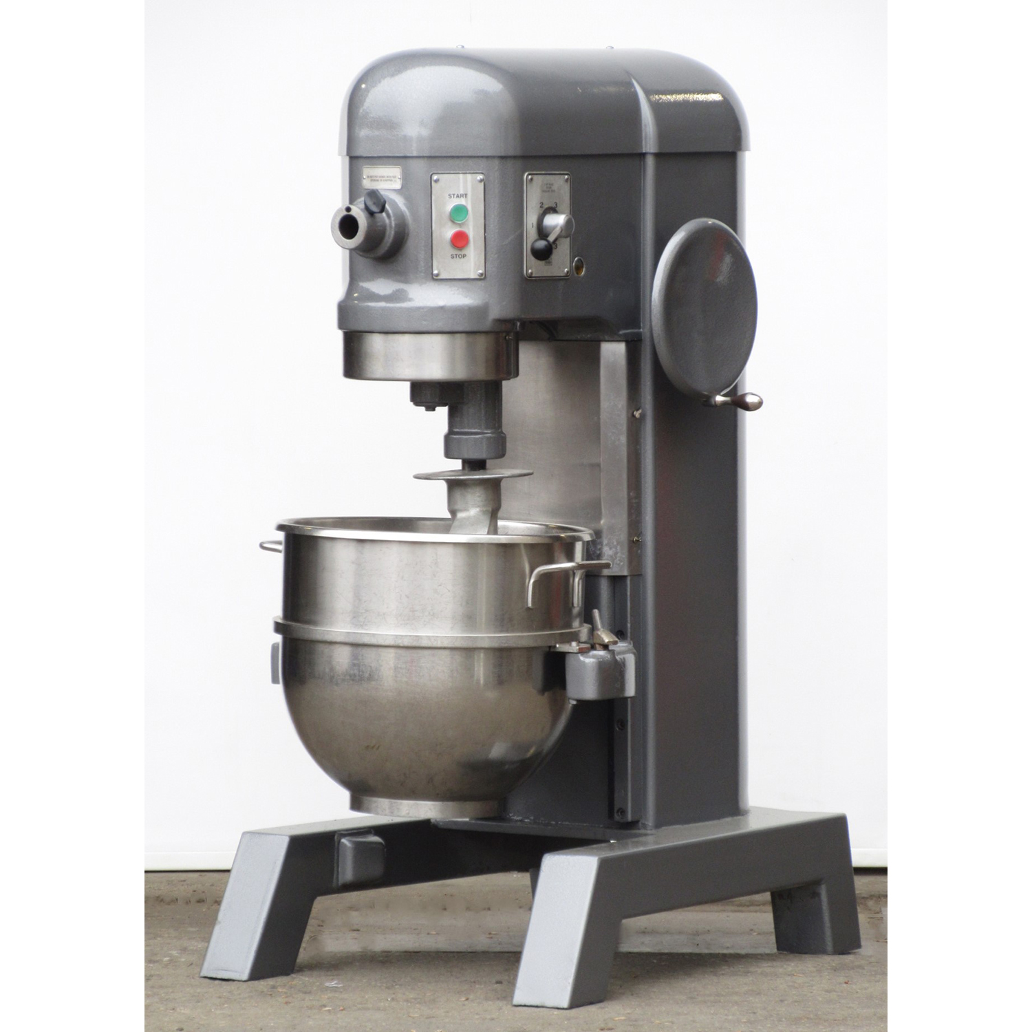 Hobart H600 60 Qt Mixer Bowl And 2 Attachments Included, Used Excellent Condition