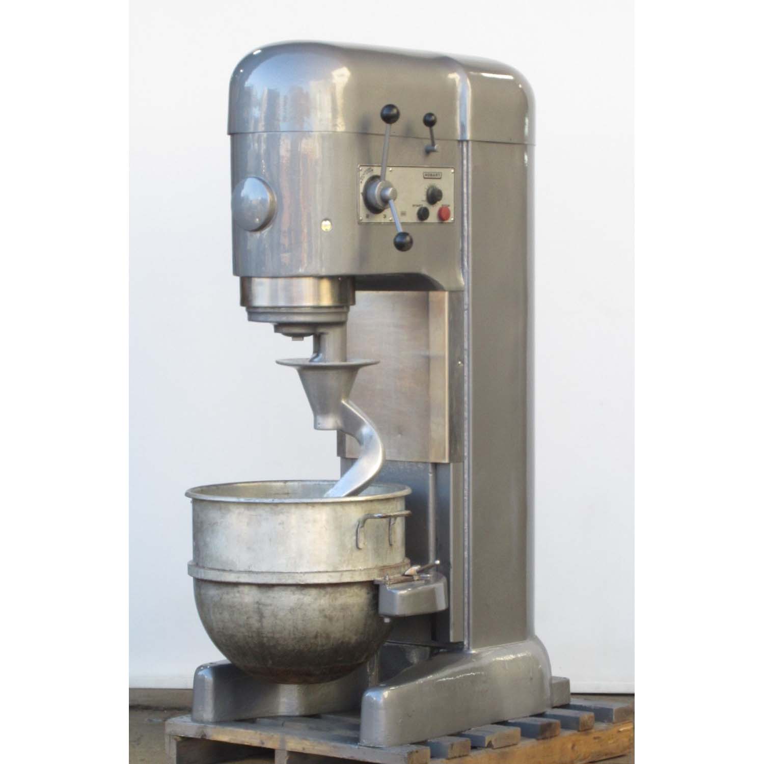 Hobart M802 80 Qt Mixer, Bowl And 2 Attachments Included, Used Excellent Condition 