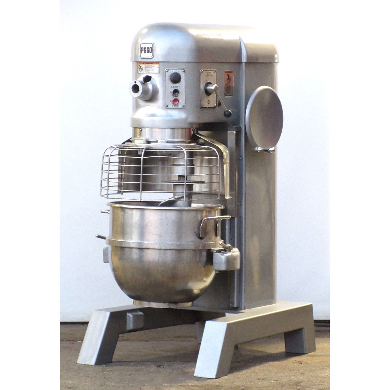 Hobart P660 60 Qt Pizza Mixer, Bowl and 2 Attachments Used Excellent Condition