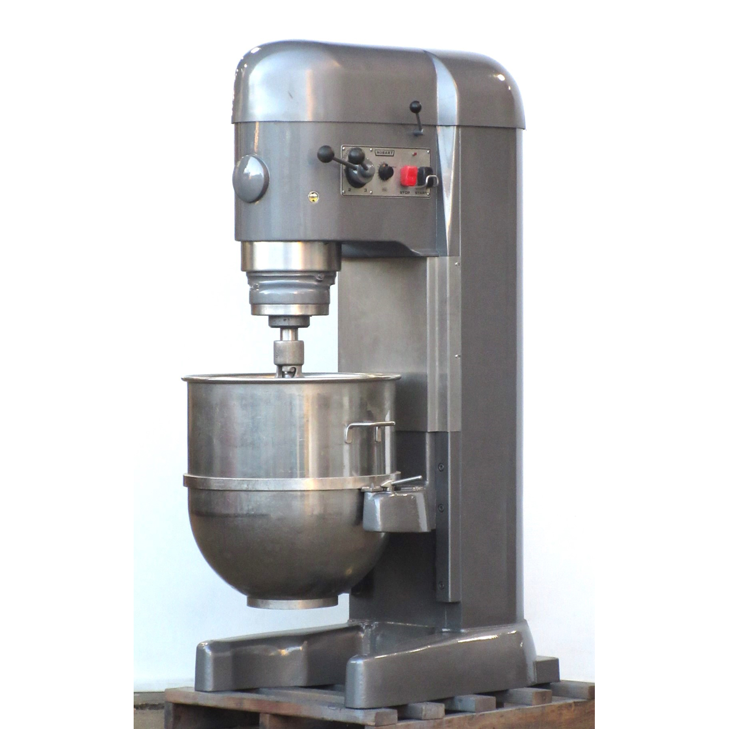 Hobart V1401 Mixer 140 Qt, Bowl And 2 Attachments Included, Used Excellent Condition