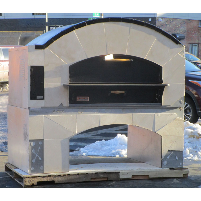 Marsal Natrual Gas Pizza Oven Model MB60, Used Very Good Condition