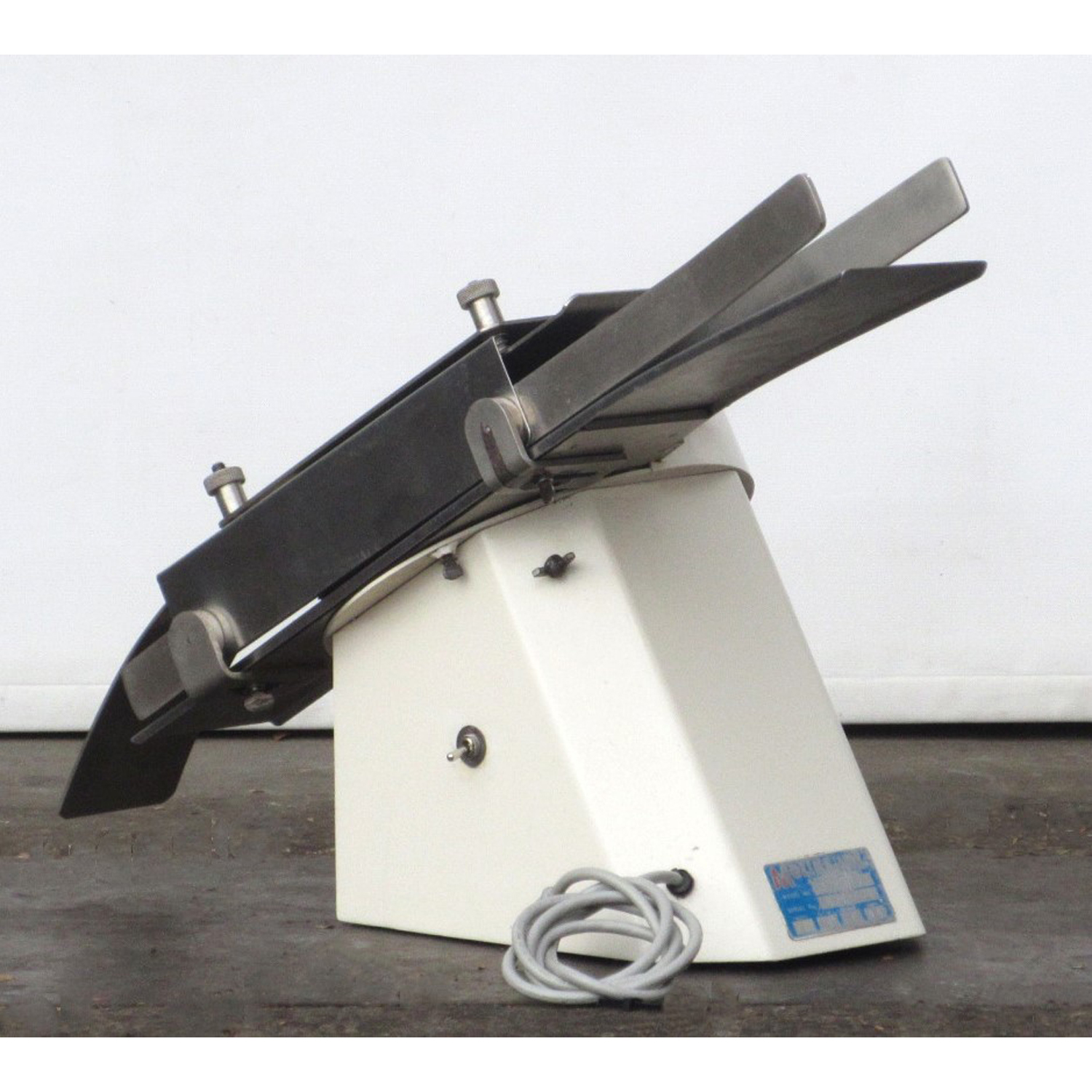 Moline 250 Bagel And Bun Slicer, Used Excellent Condition