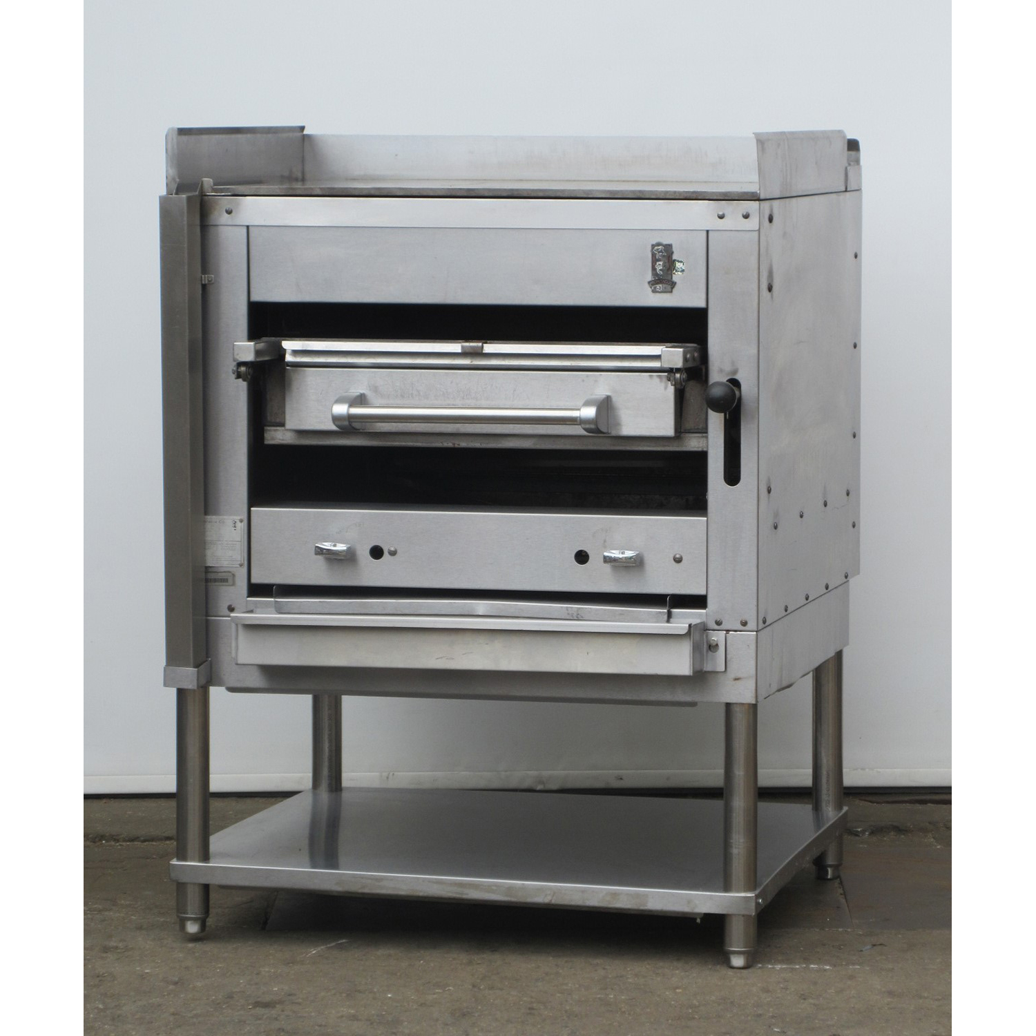 Montague C36SHB Radiglo Steakhouse Gas Broiler 36", Used Excellent Condition